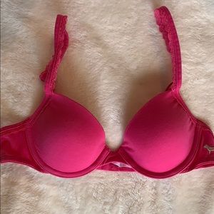 Victoria’s Secret PINK T-Shirt Bra